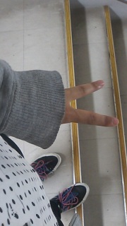 ubNf[